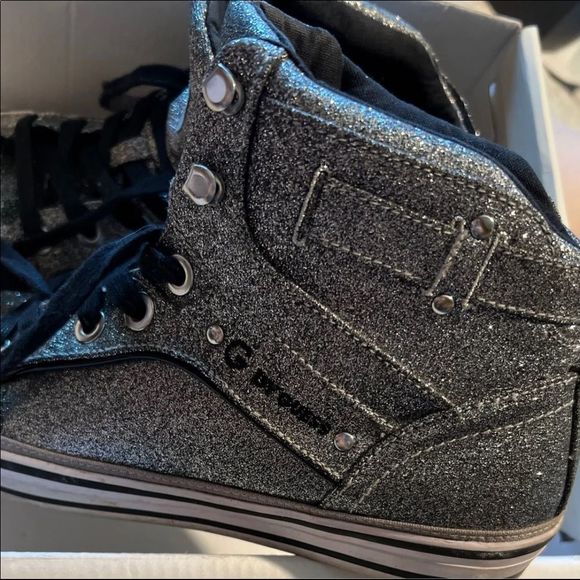 G by Guess Silver glittery high top shoes Sneakers women’s - Picture 5 of 9